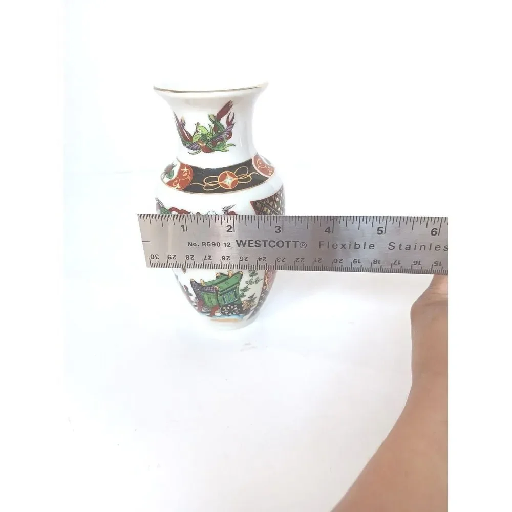 Vintage Japanese Porcelain‎ Bud Vase Phoenix Carriage Gilt Detail White 6 Inch